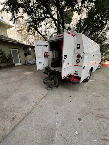 Magnet Plumbing service vehicle on-site for Water Heater Repair in North Beach